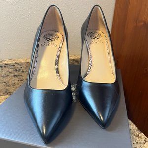 Vince Camuto - Thanley Pointed Toe Pump - Black